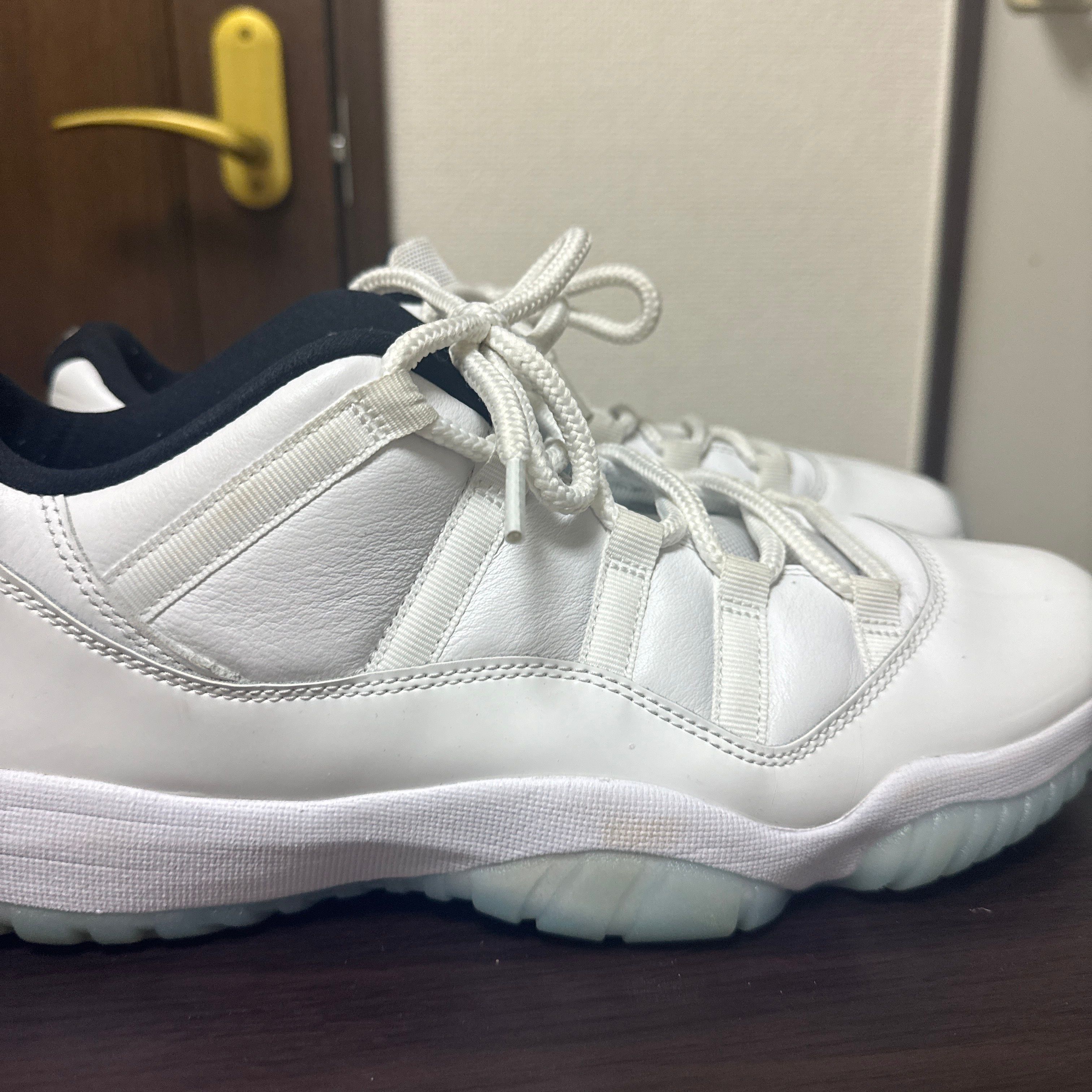 Nike Air Jordan 11 Low "Legend Blue"