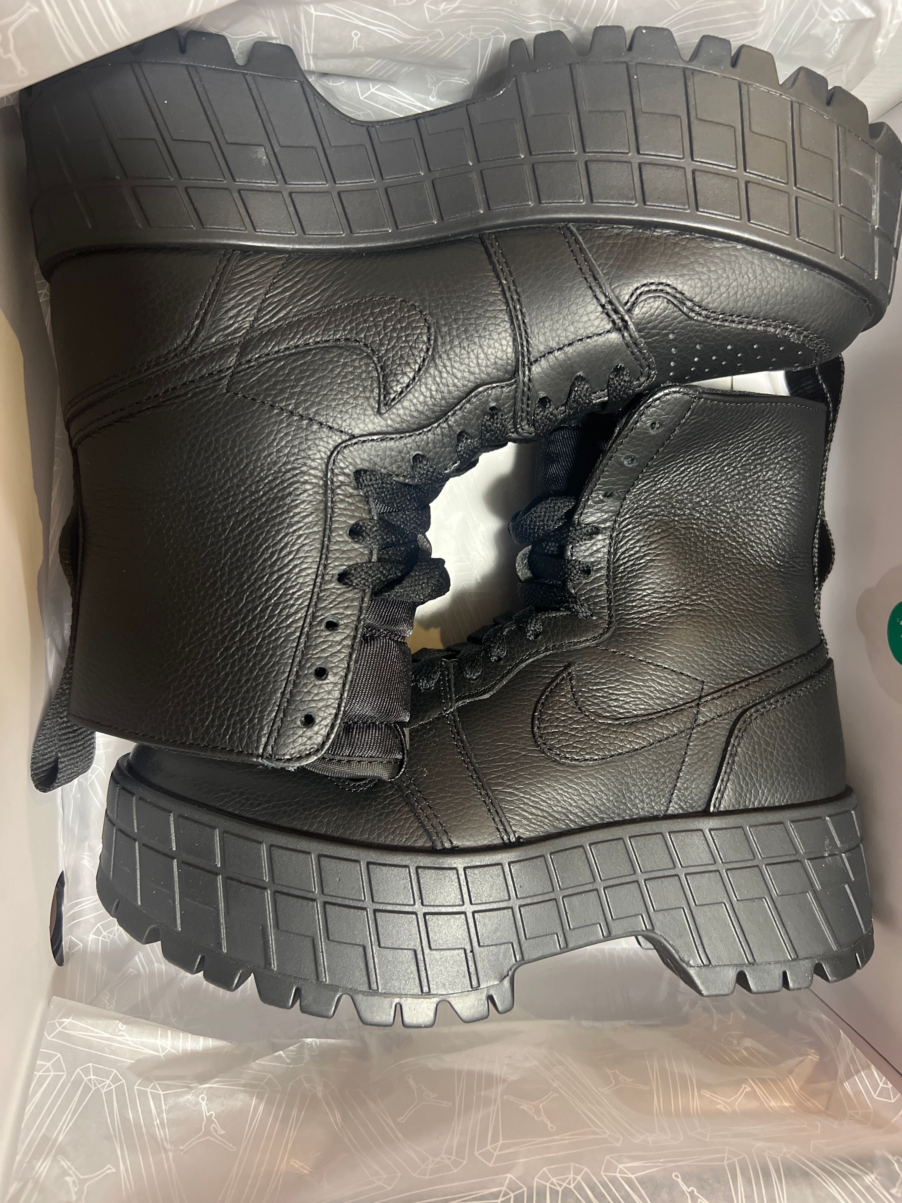 Nike Women's Air Jordan 1 Brooklyn High "Black"