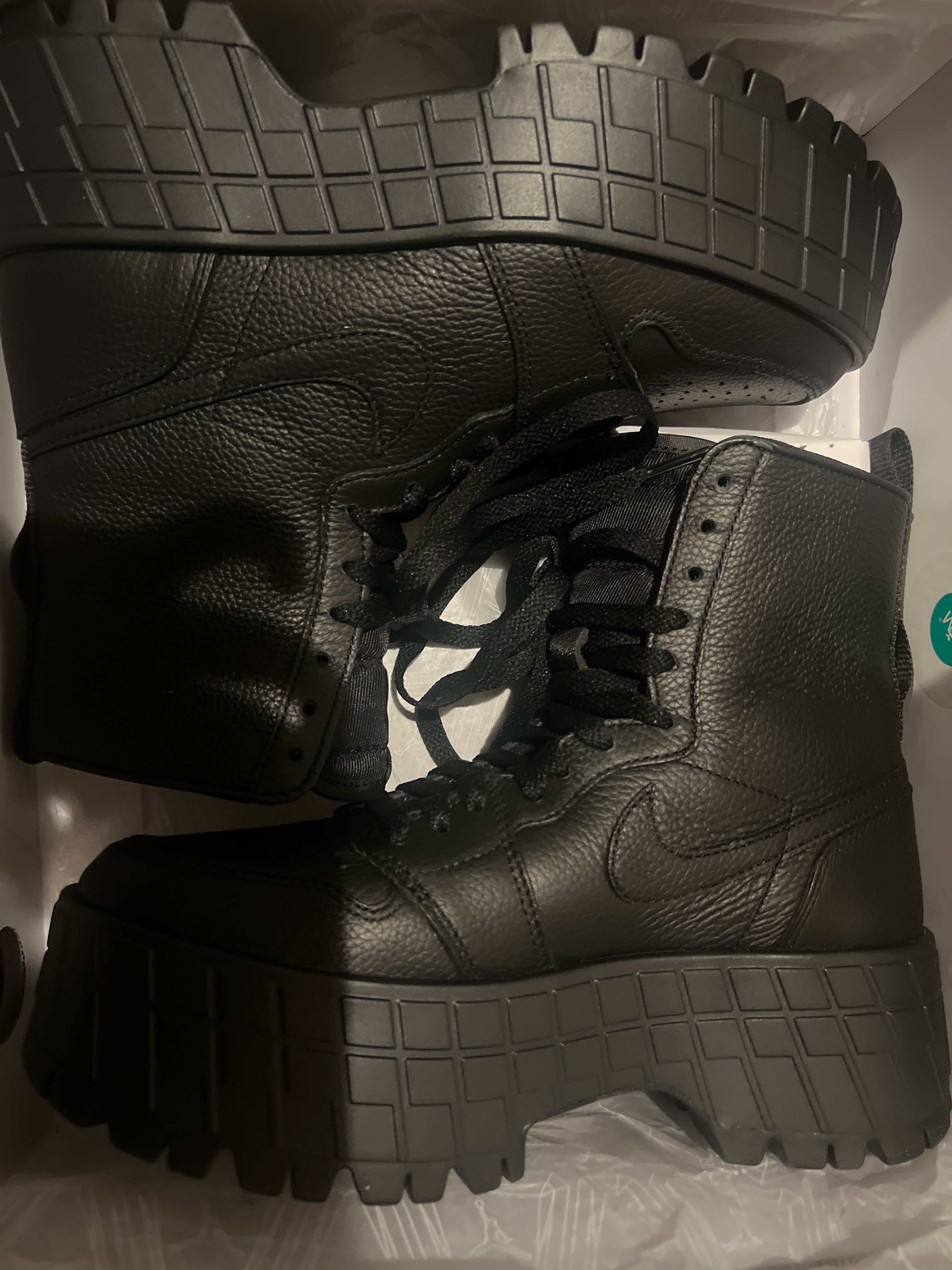 Nike Women's Air Jordan 1 Brooklyn High "Black"