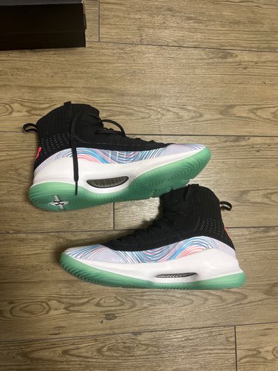 Under Armour Curry 4 More Magic