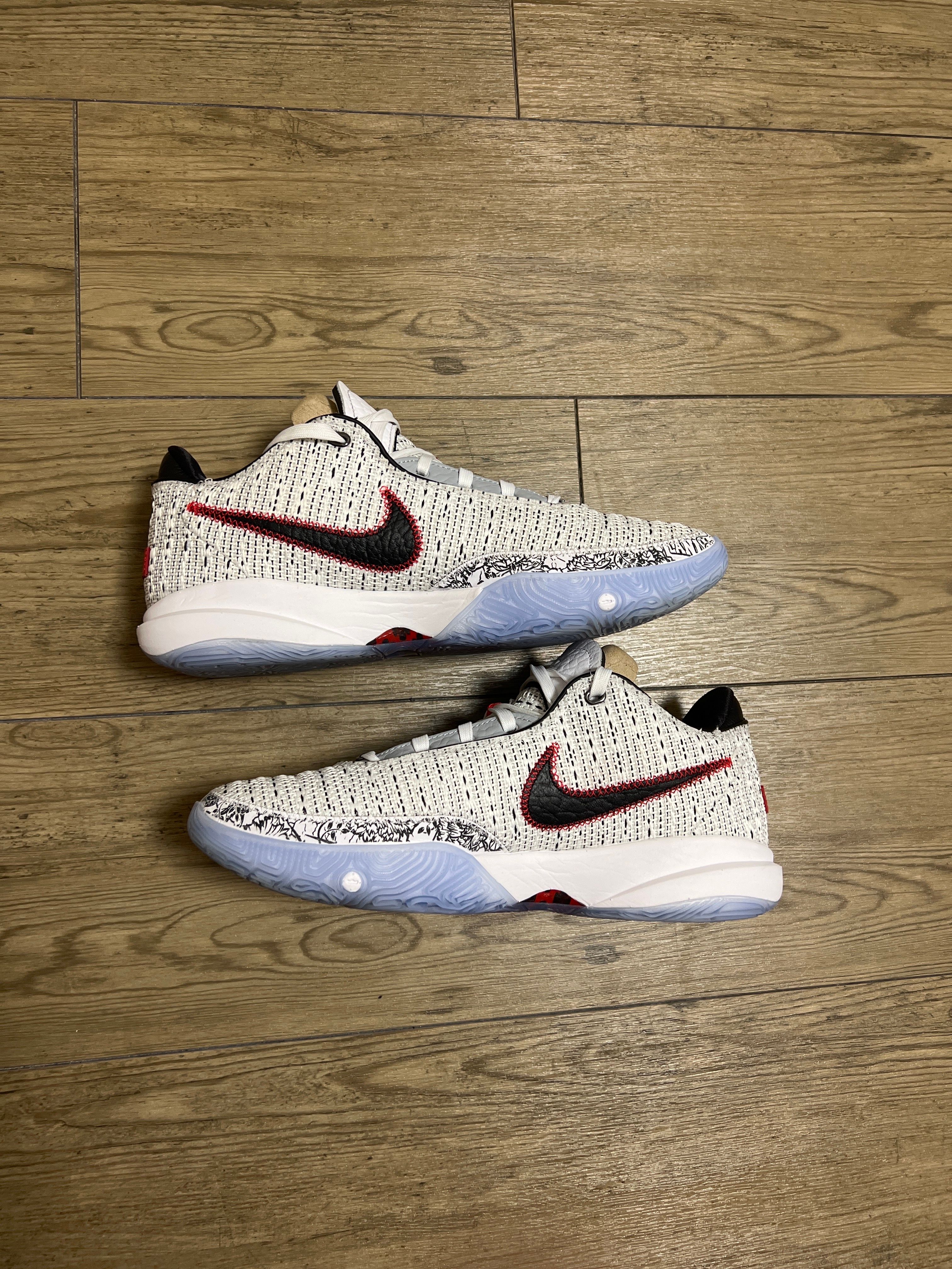 Nike Lebron 20 "White/Black/University Red/metallic Gold"