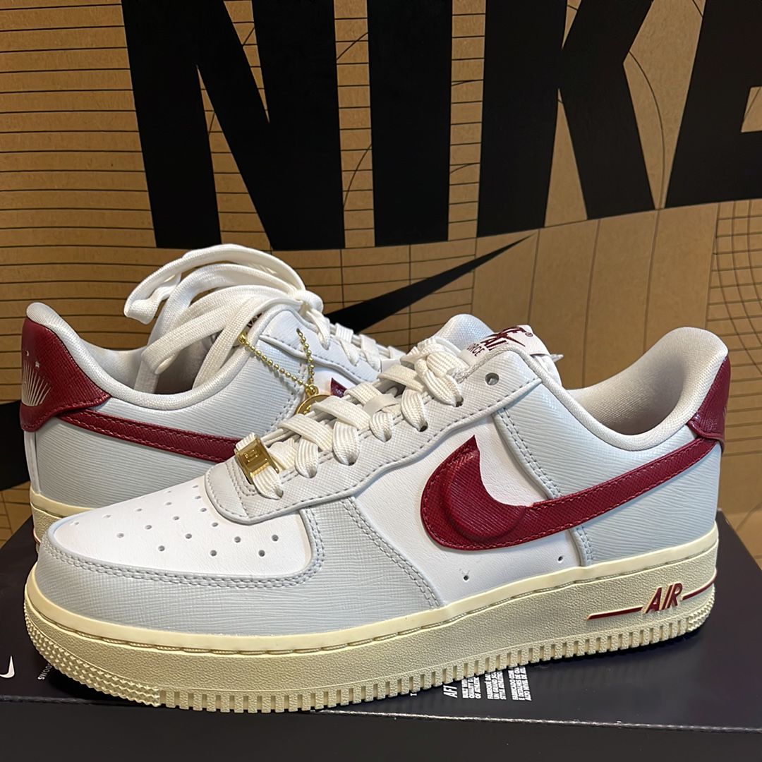 Nike Women's Air Force 1 Low '07 SE Just Do It "Photon Dust"