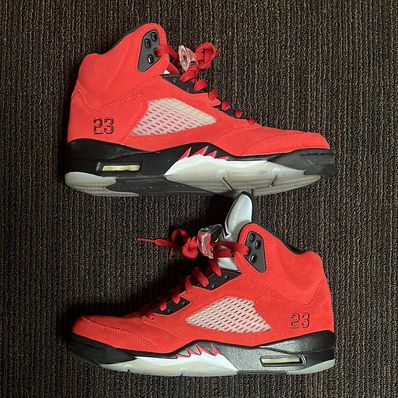 Nike Air Jordan 5 "Toro Bravo"