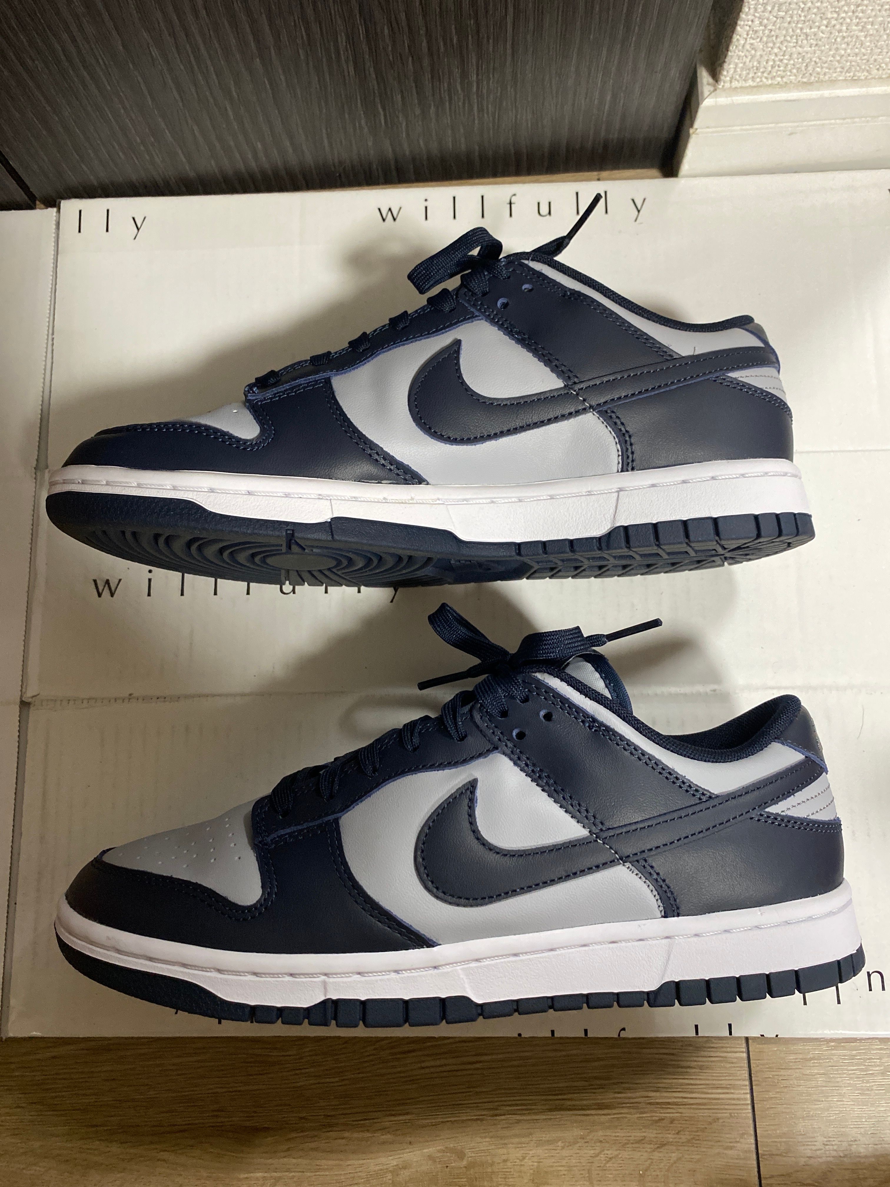 Nike Dunk Low "Championship Grey"