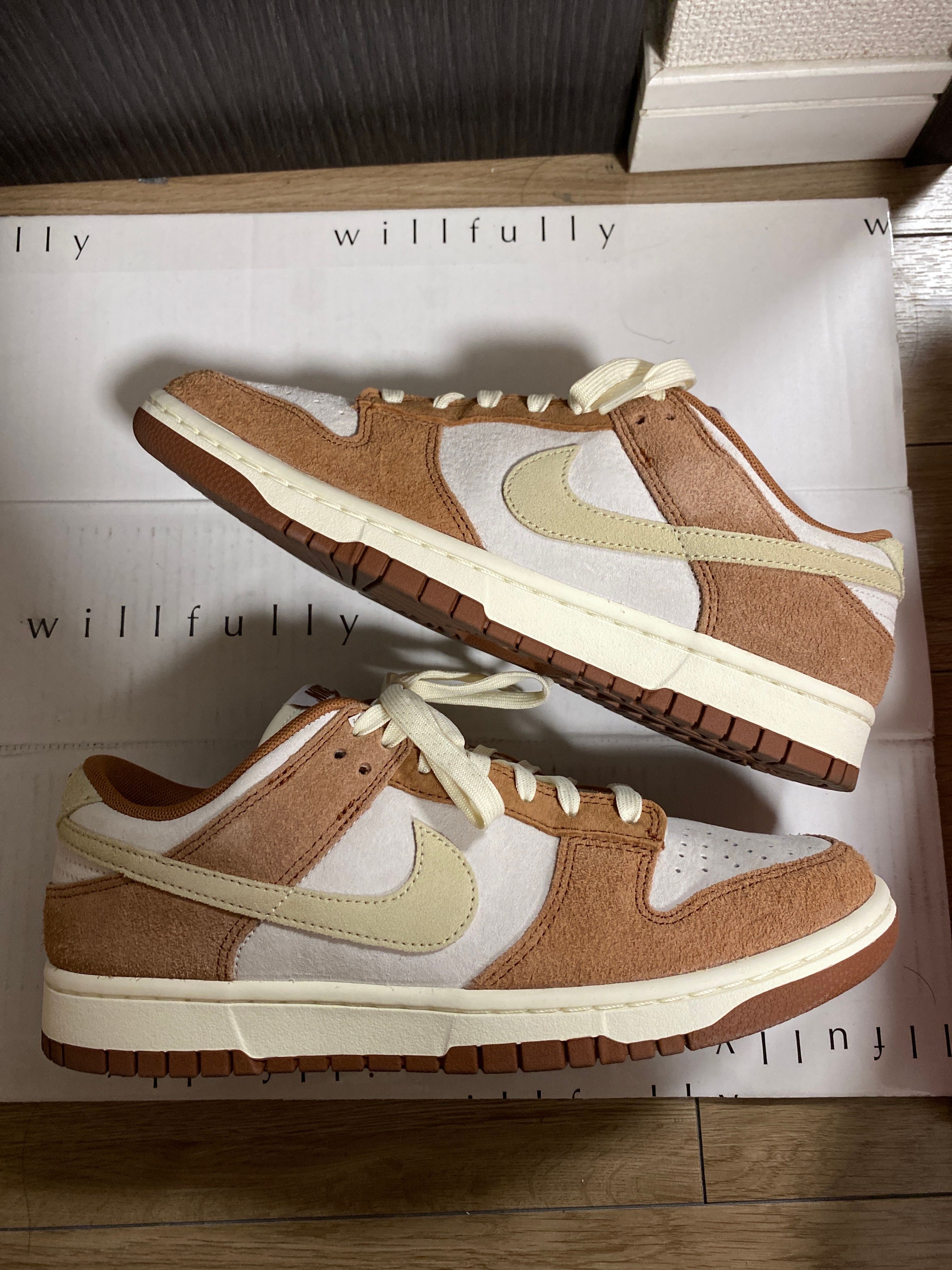 Nike Dunk Low PRM "Medium Curry"