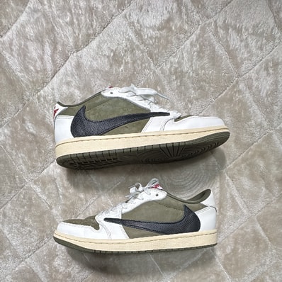 Travis Scott × Nike Air Jordan 1 Low OG SP "Reverse Olive"