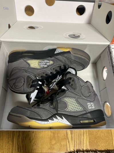 Off-White × Nike Air Jordan 5 "Black/Muslin/Fire Red"