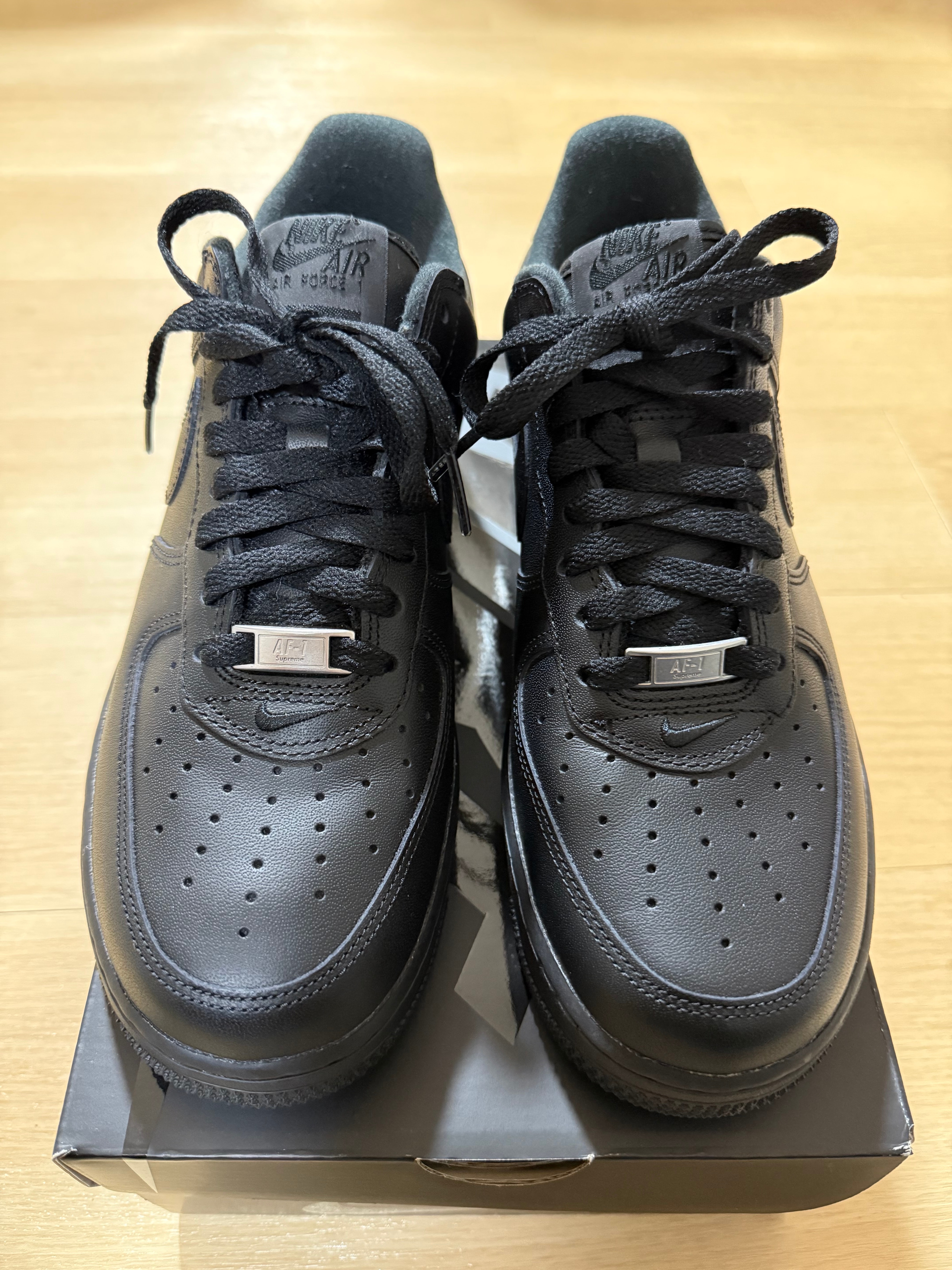 Supreme × Nike Air Force 1 Low "Black"