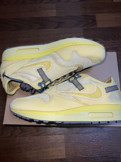 Travis Scott × Nike Air Max 1 "CACT.US Gold"