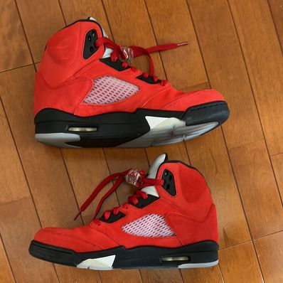 Nike Air Jordan 5 "Toro Bravo"