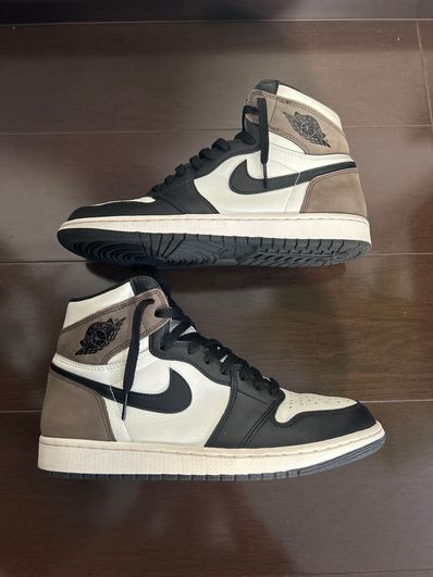 Nike Air Jordan 1 High OG "Sail/Dark Mocha/Black"