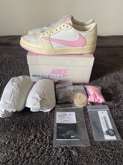 Travis Scott × Nike Air Jordan 1 Retro Low OG "Muslin/Shy Pink"