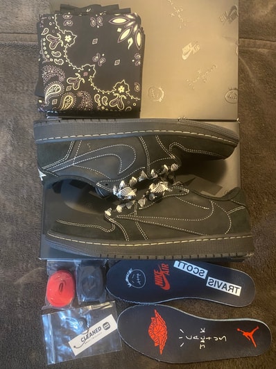 Travis Scott × Nike Air Jordan 1 Low OG SP "Black Phantom"
