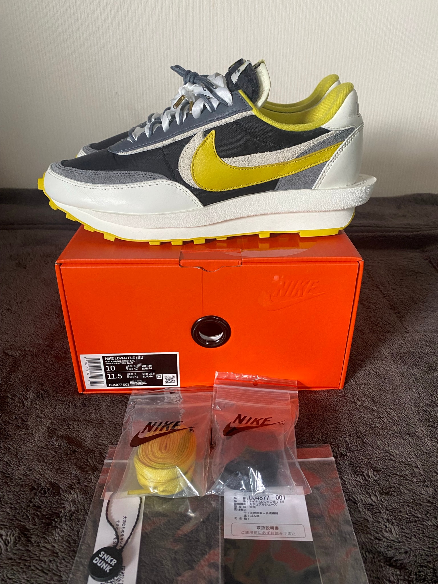 UNDERCOVER × sacai × Nike LD Waffle "Black/Sail-Dark Grey-Bright Citron"