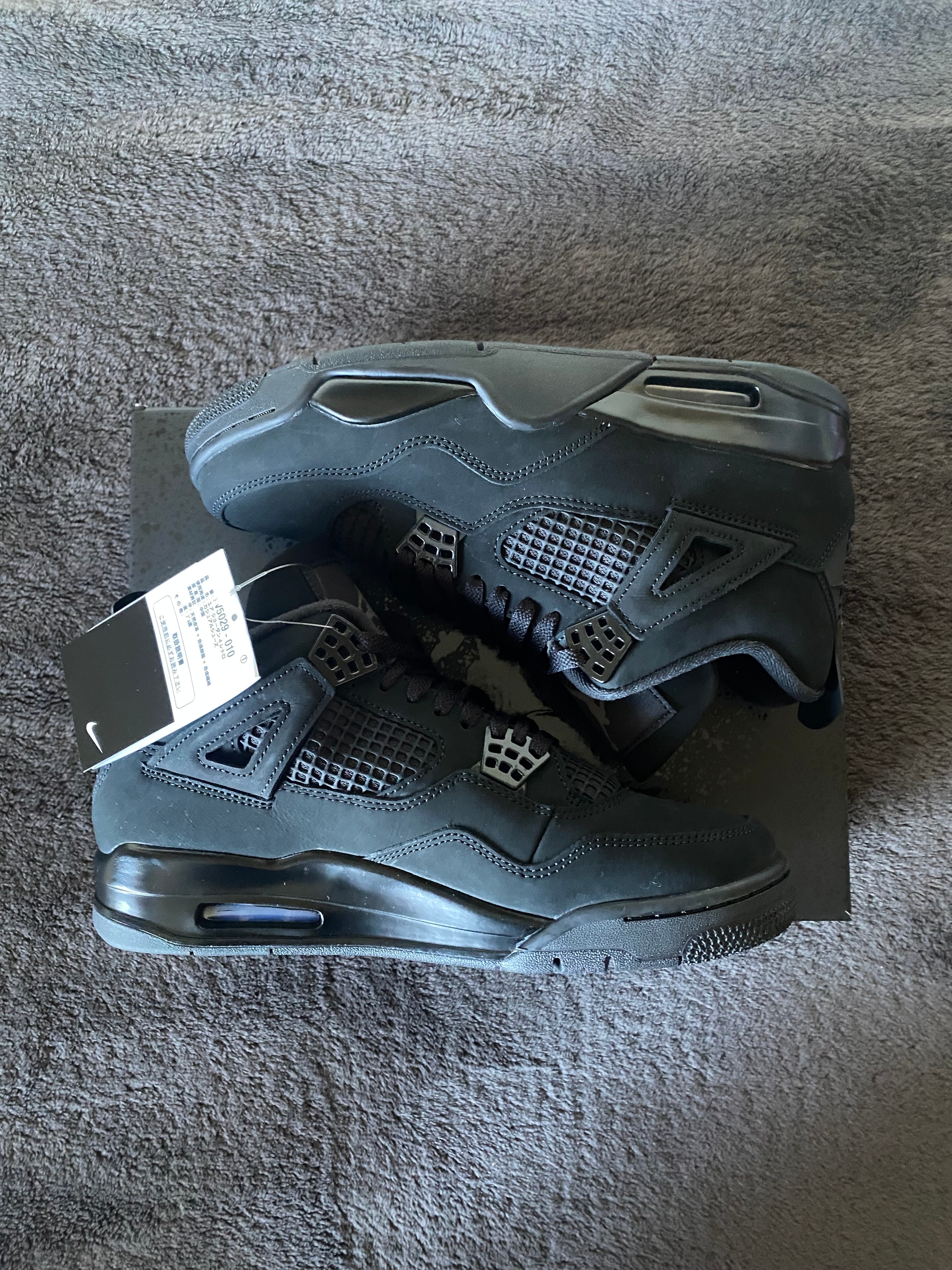 ナイキ エアジョーダン4 レトロ OG "ブラックキャット" (2025)