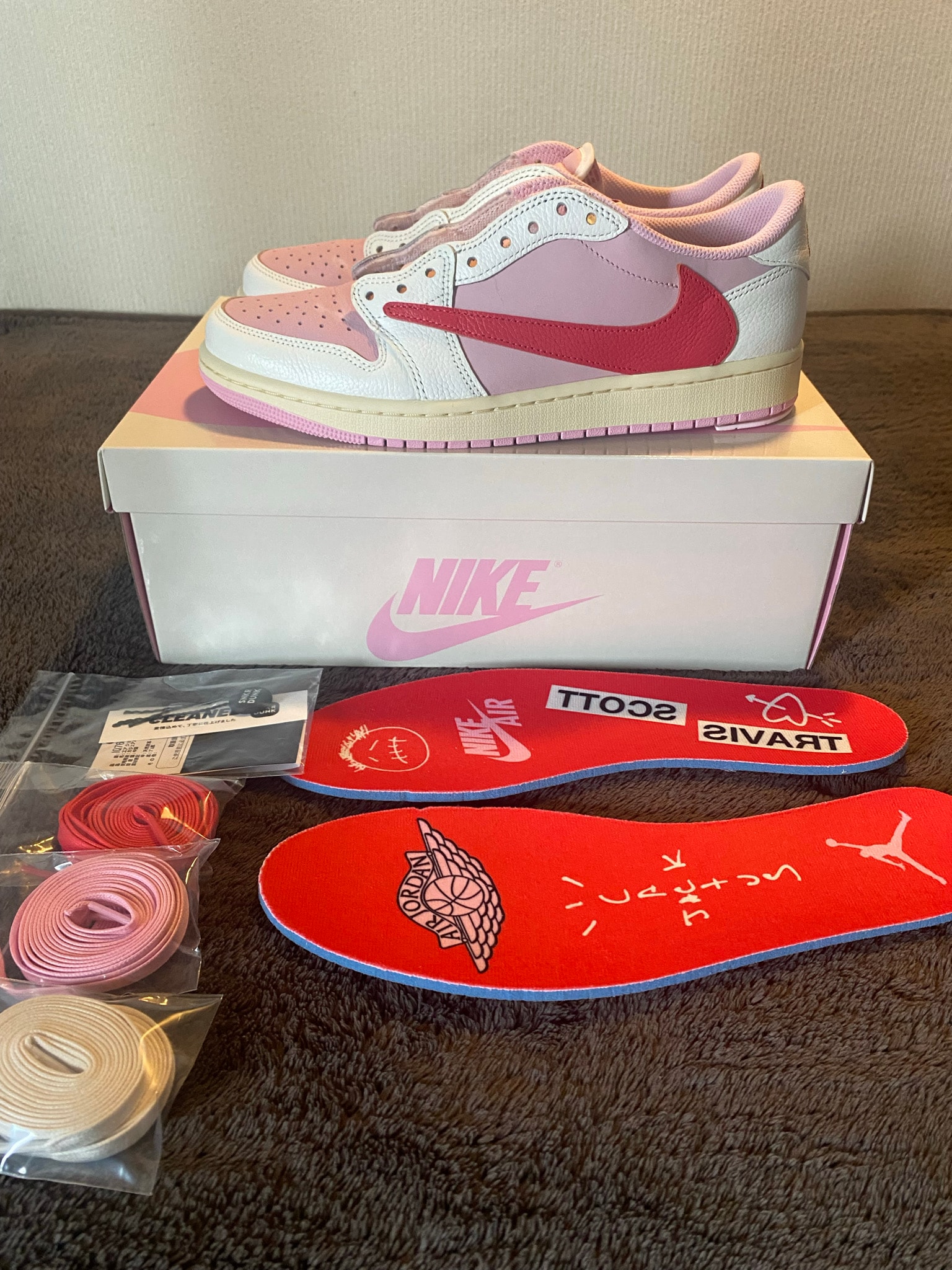 Travis Scott × Nike Air Jordan 1 Retro Low OG "Sail/Tropical Pink"
