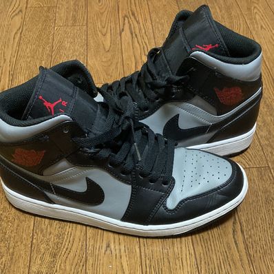 Nike Air Jordan 1 Mid "Shadow"