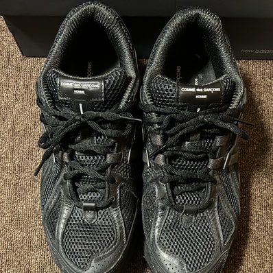 COMME des GARCONS HOMME × New Balance 1906R "Black"