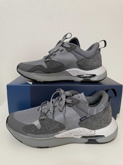 FRAGMENT × JORDAN AIR CADENCE PARTICLE GREY