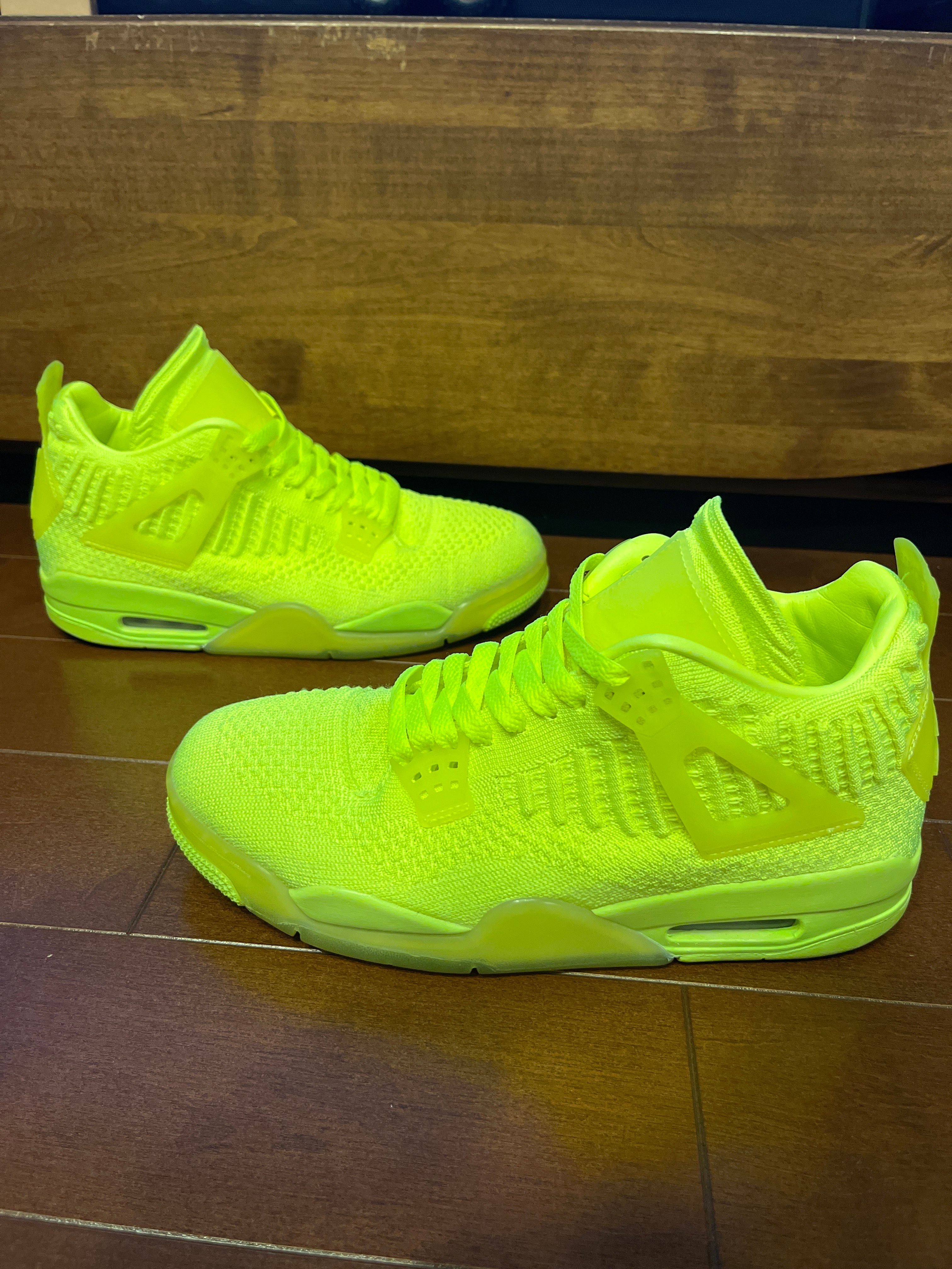 NIKE AIR JORDAN 4 RETRO FLYKNIT VOLT