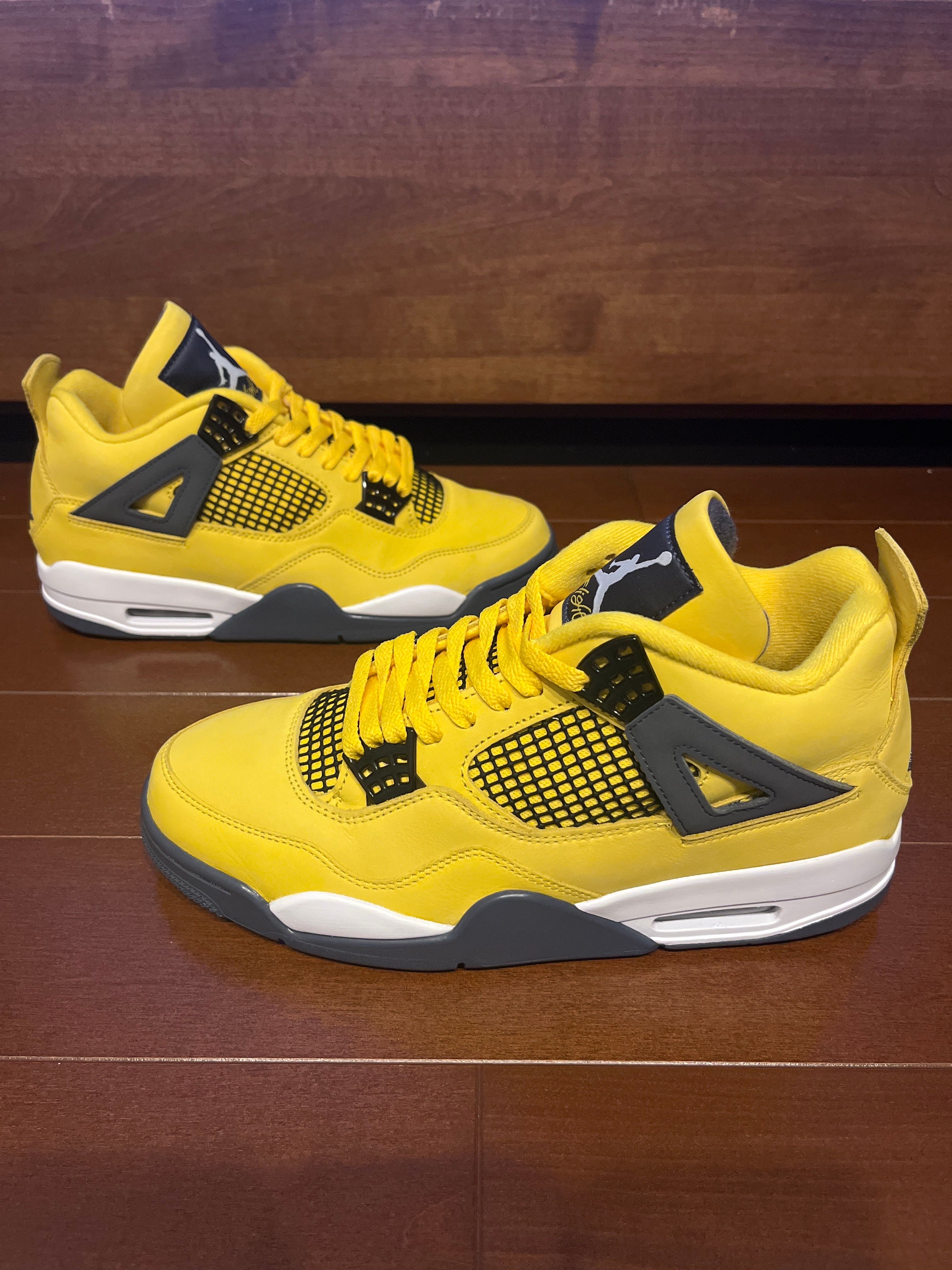 Nike Air Jordan 4 "Tour Yellow"