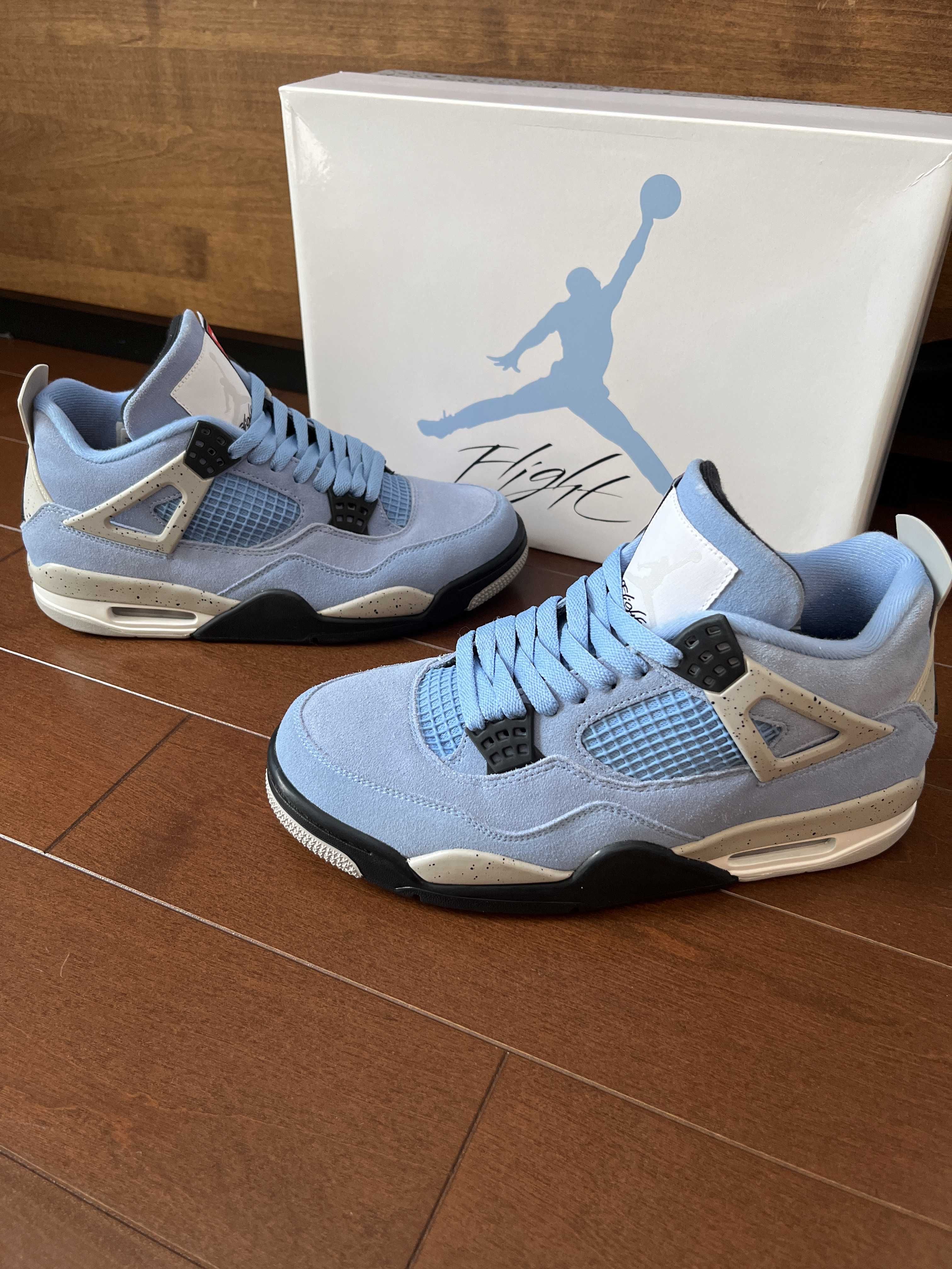 Nike Air Jordan 4 "University Blue"