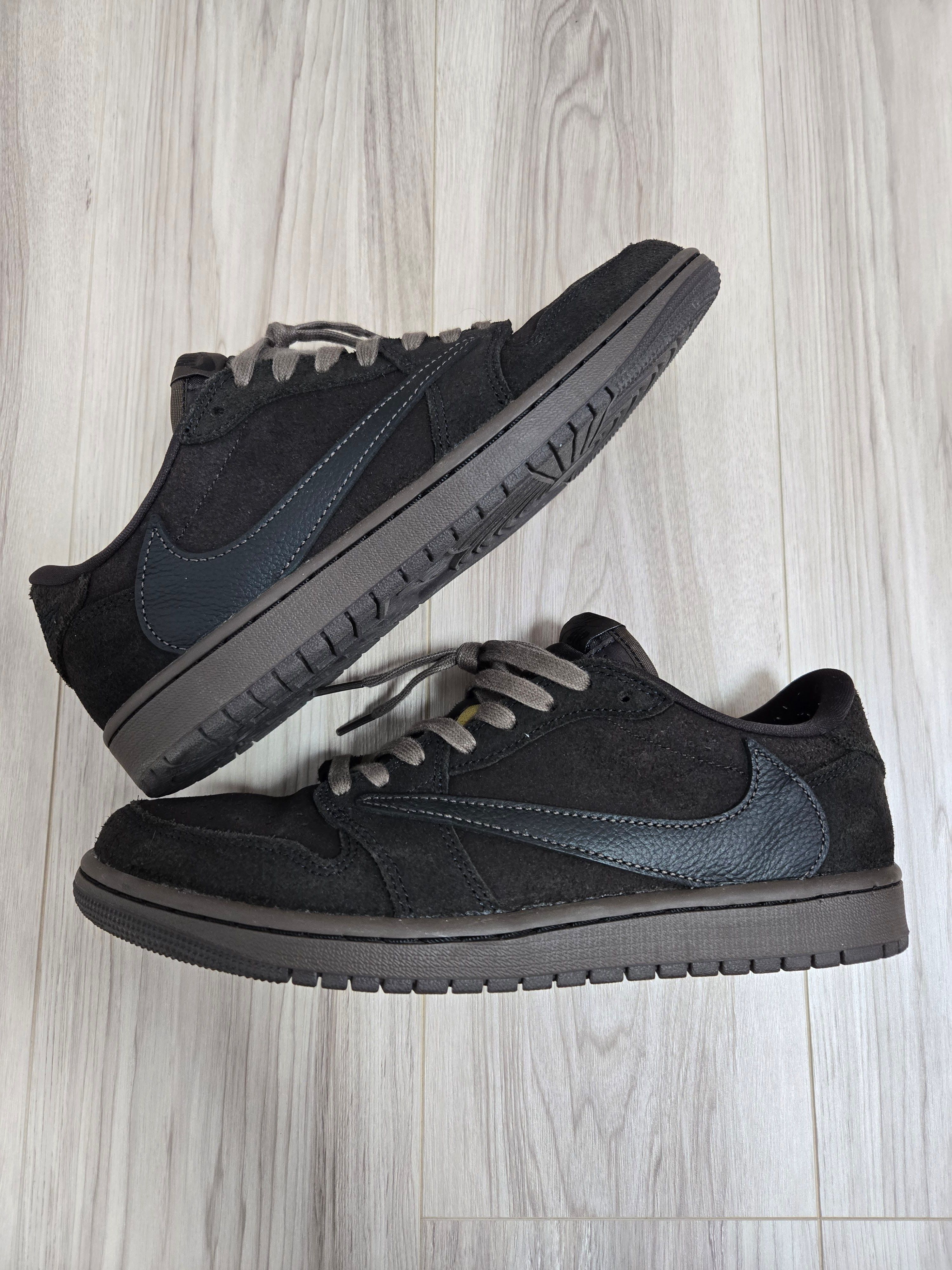 Travis Scott × Nike Air Jordan 1 Low OG SP "Velvet Brown and Dark Mocha"