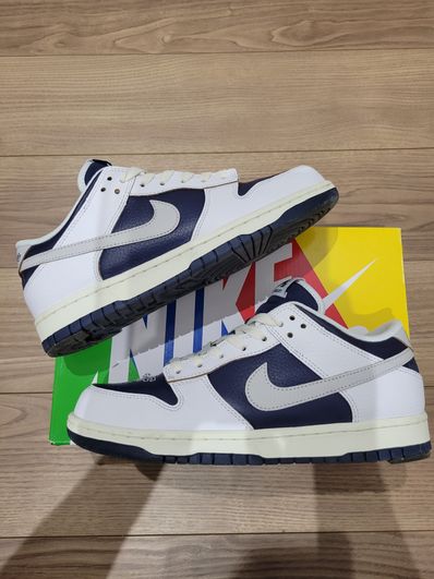 HUF × Nike SB Dunk Low "New York"