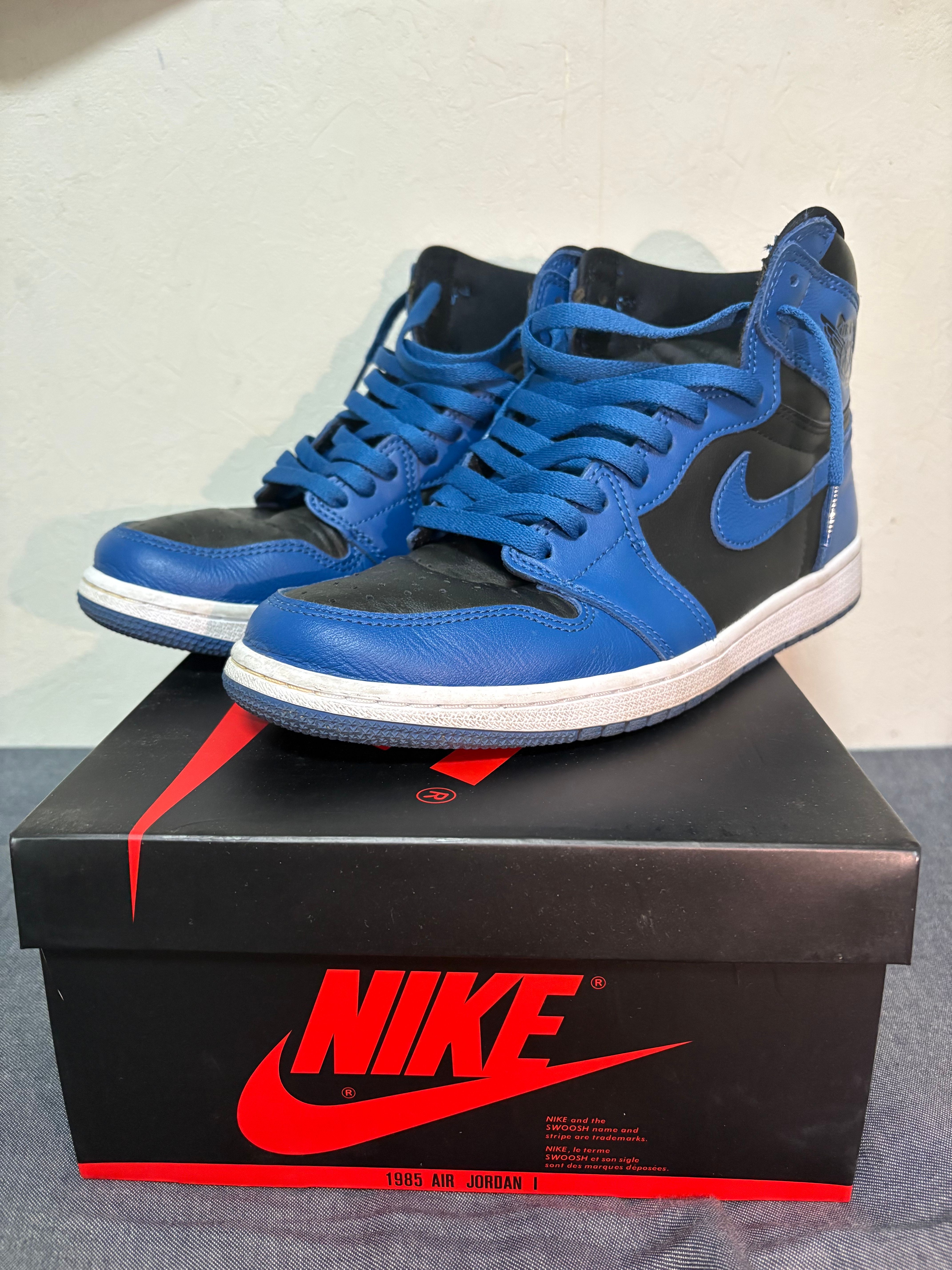 Nike Air Jordan 1 Retro High OG "Dark Marina Blue"