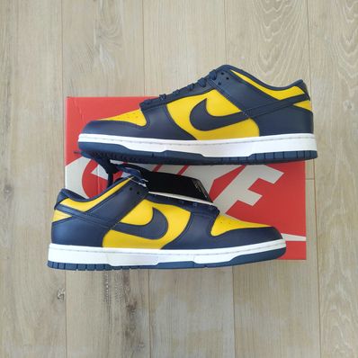 Nike Dunk Low "Michigan"