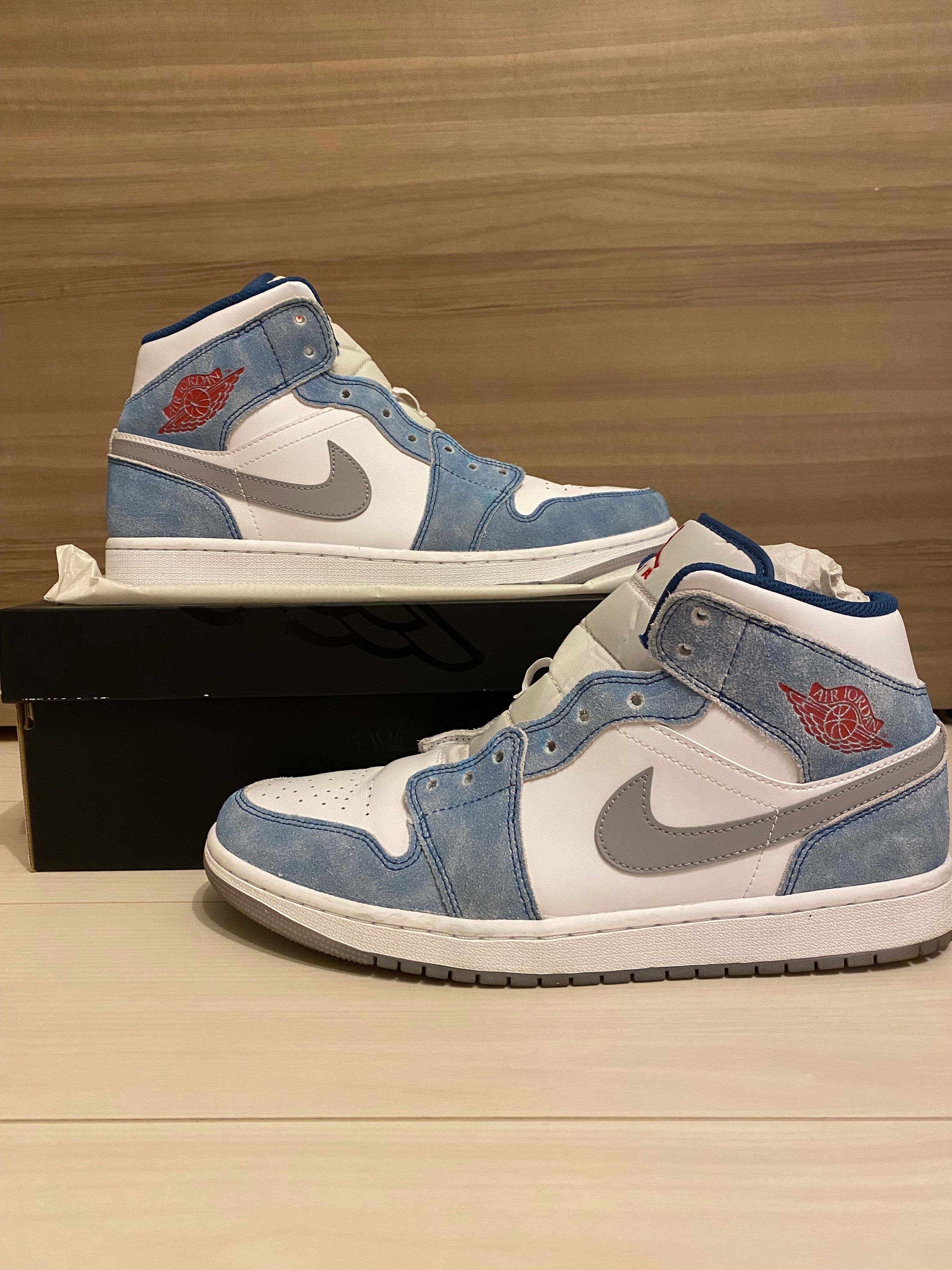 Nike Air Jordan 1 Mid SE "White/Hyper Royal/Red"