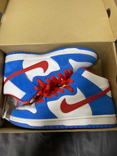 Nike SB Dunk High "Doraemon"