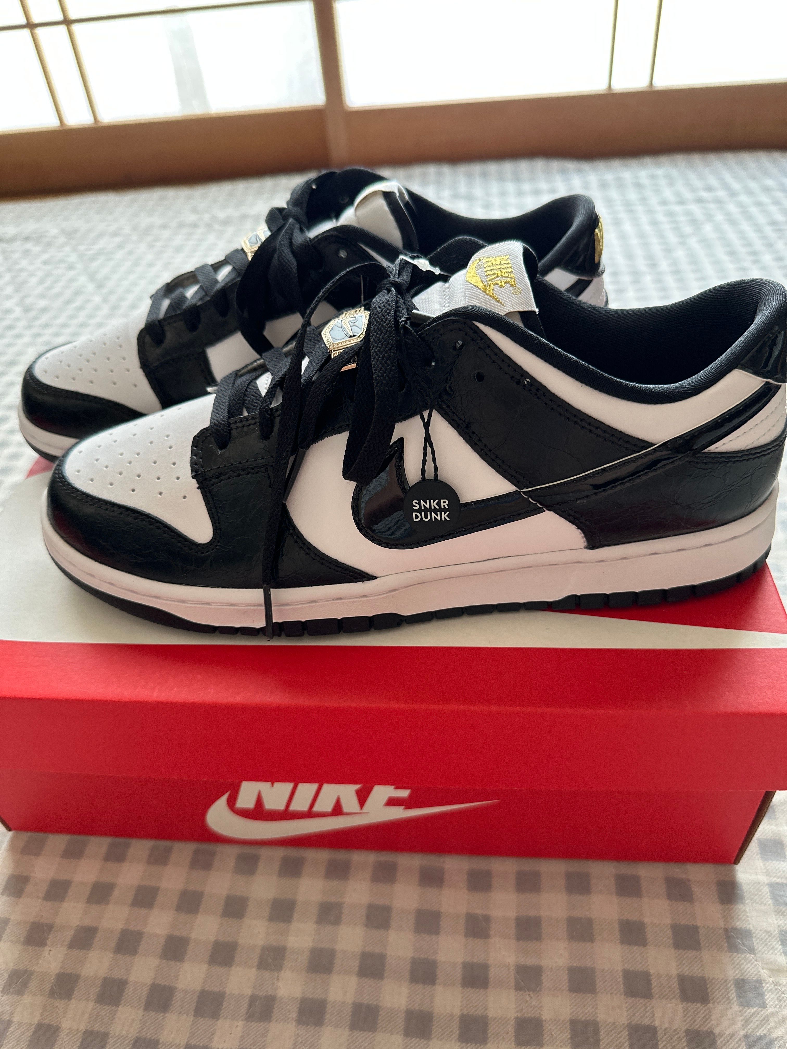 Nike Dunk Low Retro SE "World Champ/Black and White"
