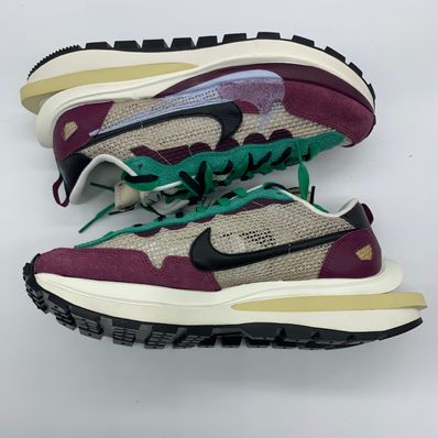 sacai × Nike Vapor Waffle "String/Red/Green"