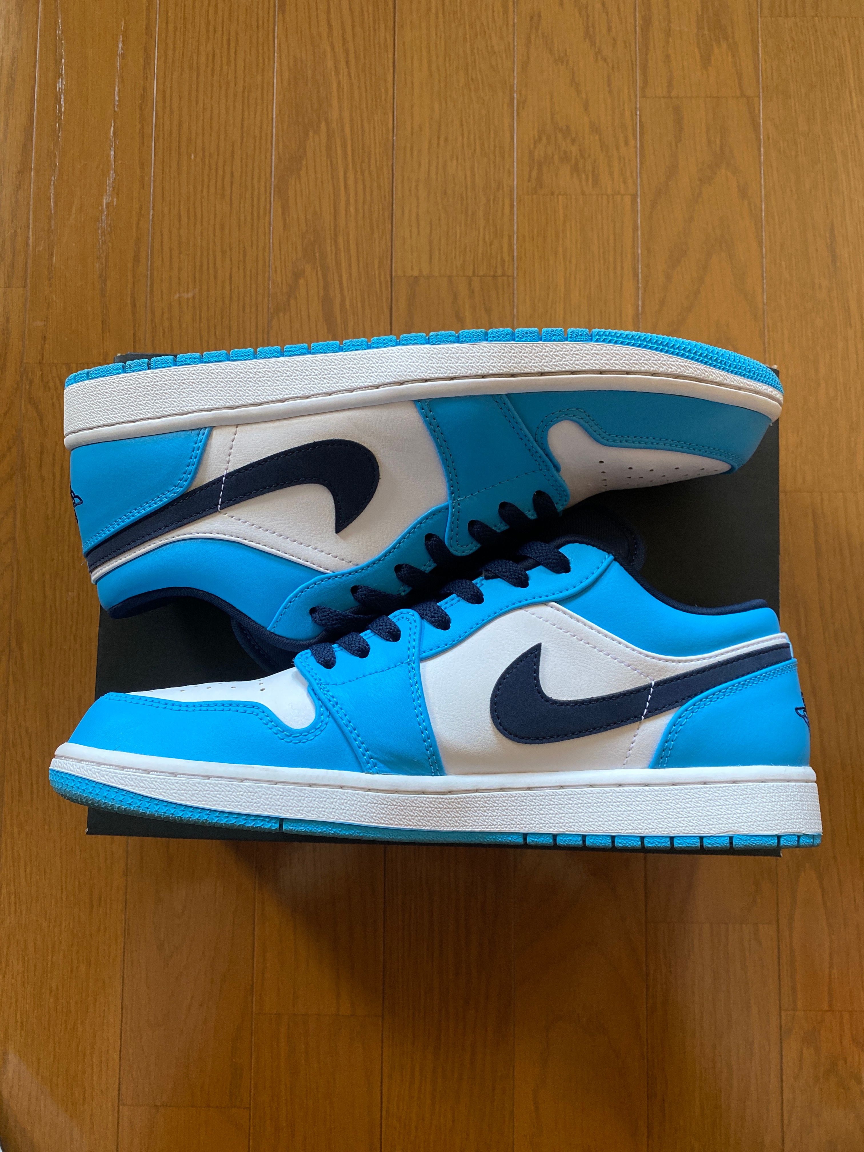 Nike Air Jordan 1 Low "University Blue"