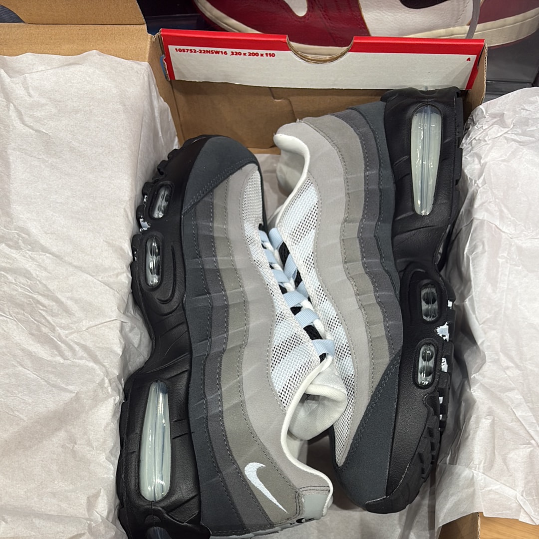 Nike Women's Air Max 95 OG Big Bubble "Blue Tint"