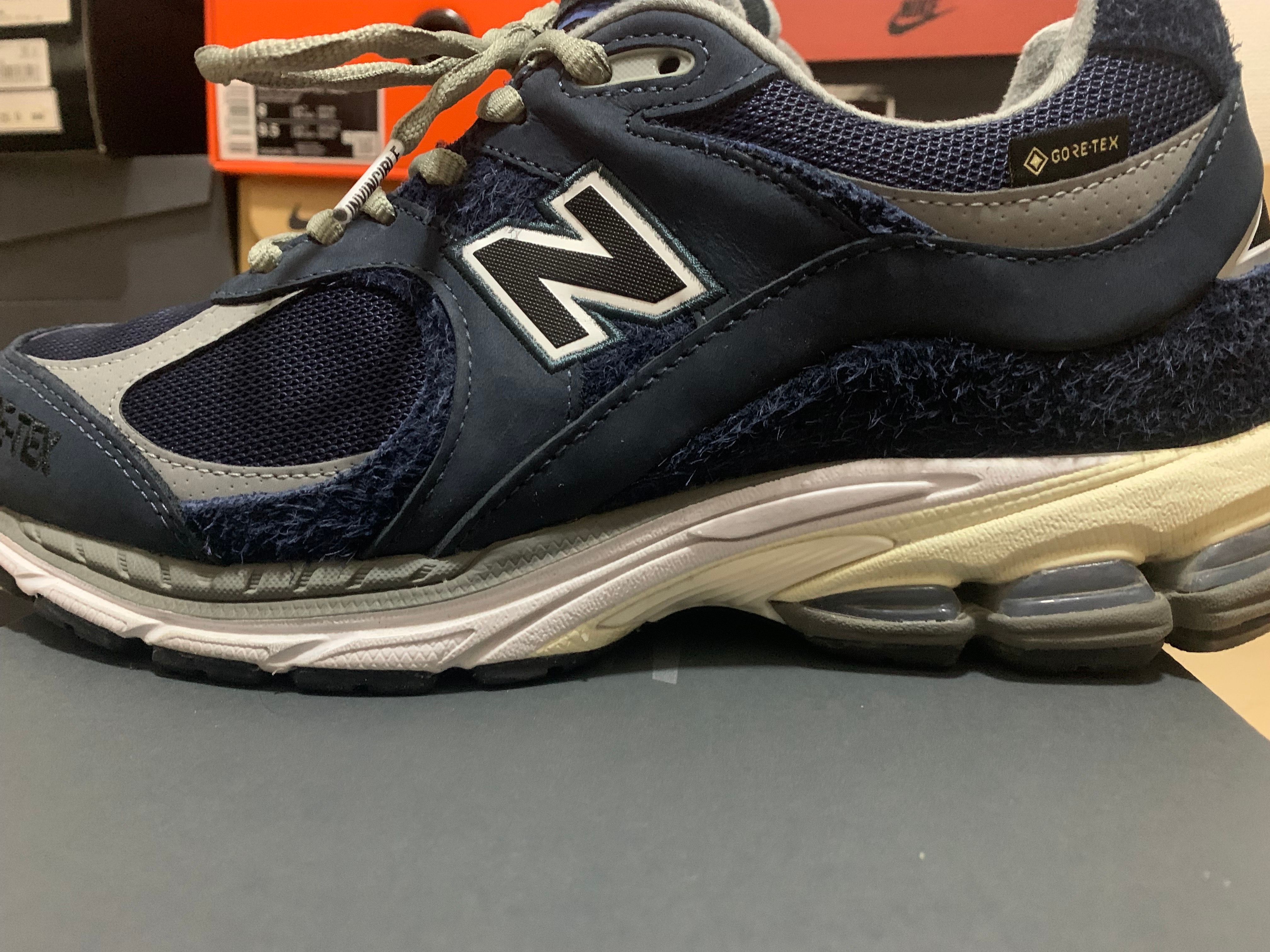 N.HOLLYWOOD × INVINCIBLE × New Balance 2002R GORE-TEX "Navy"