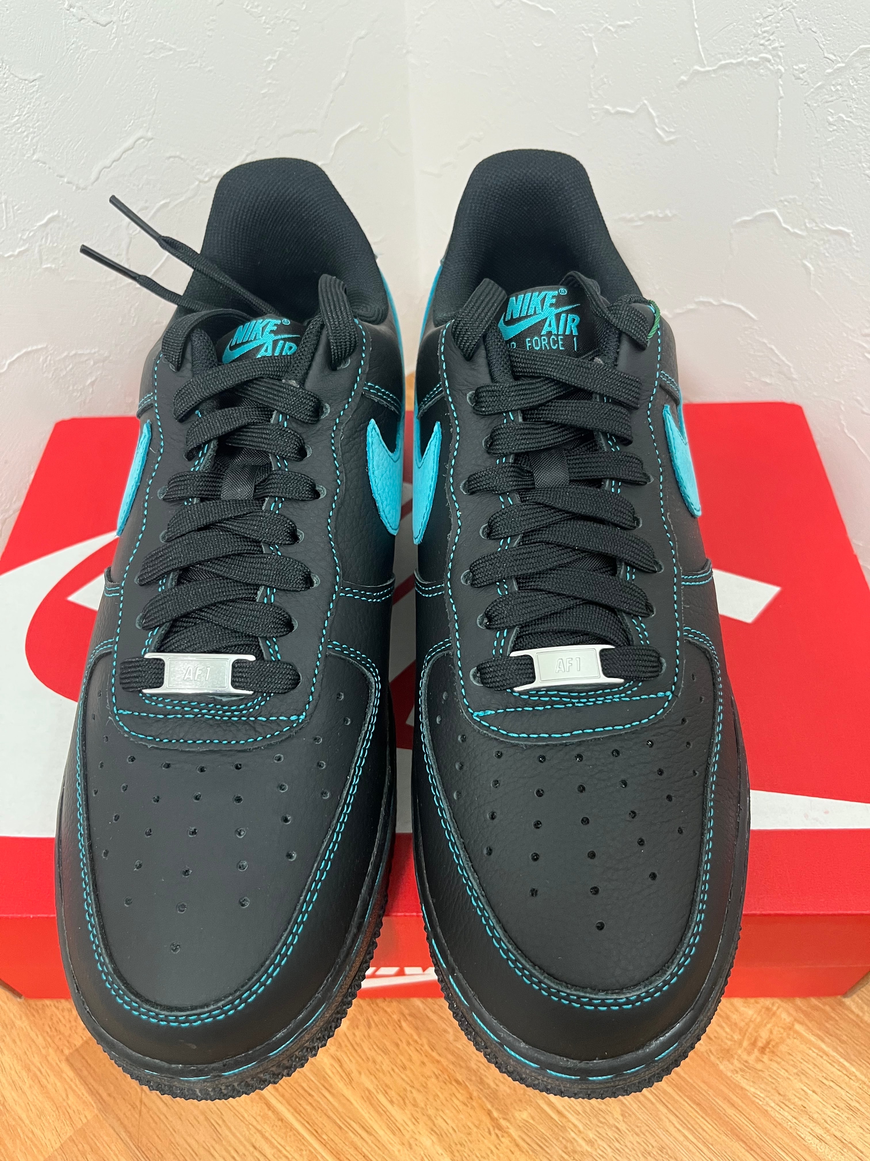 Nike Air Force 1 Low "Black Tiffany"