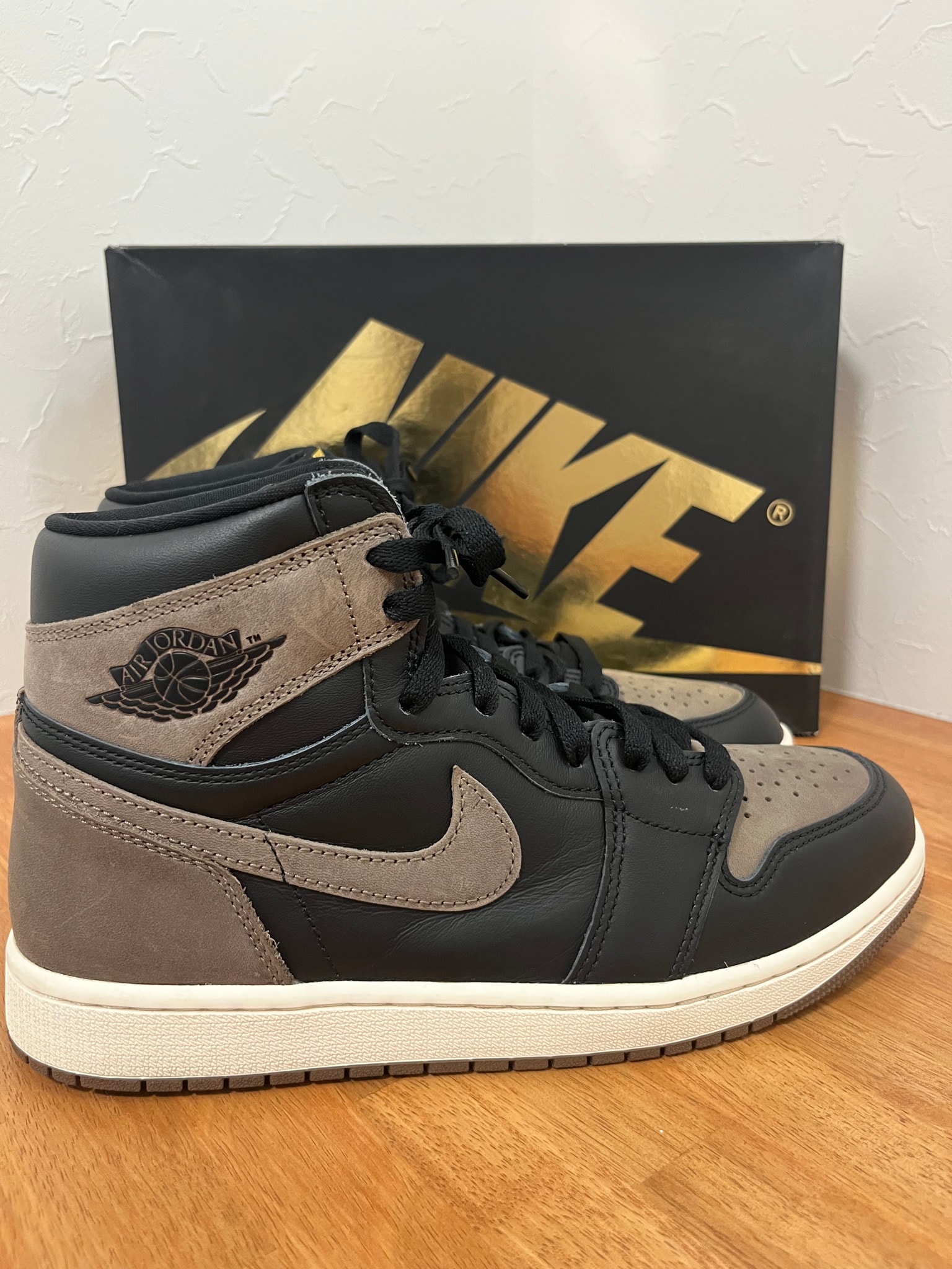 Nike Air Jordan 1 Retro High OG "Palomino"