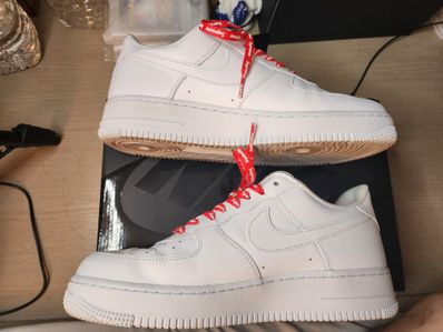 Supreme × Nike Air Force 1 Low "White"