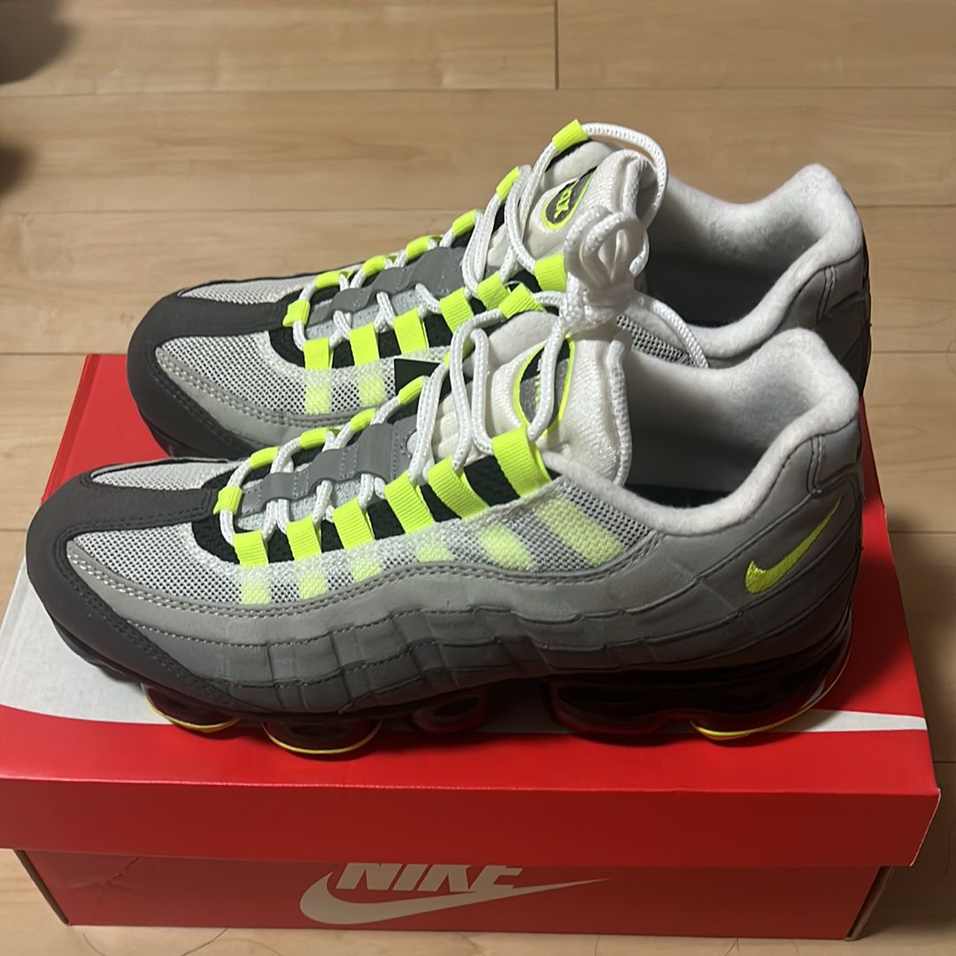 Nike Air Vapormax 95 "Neon"