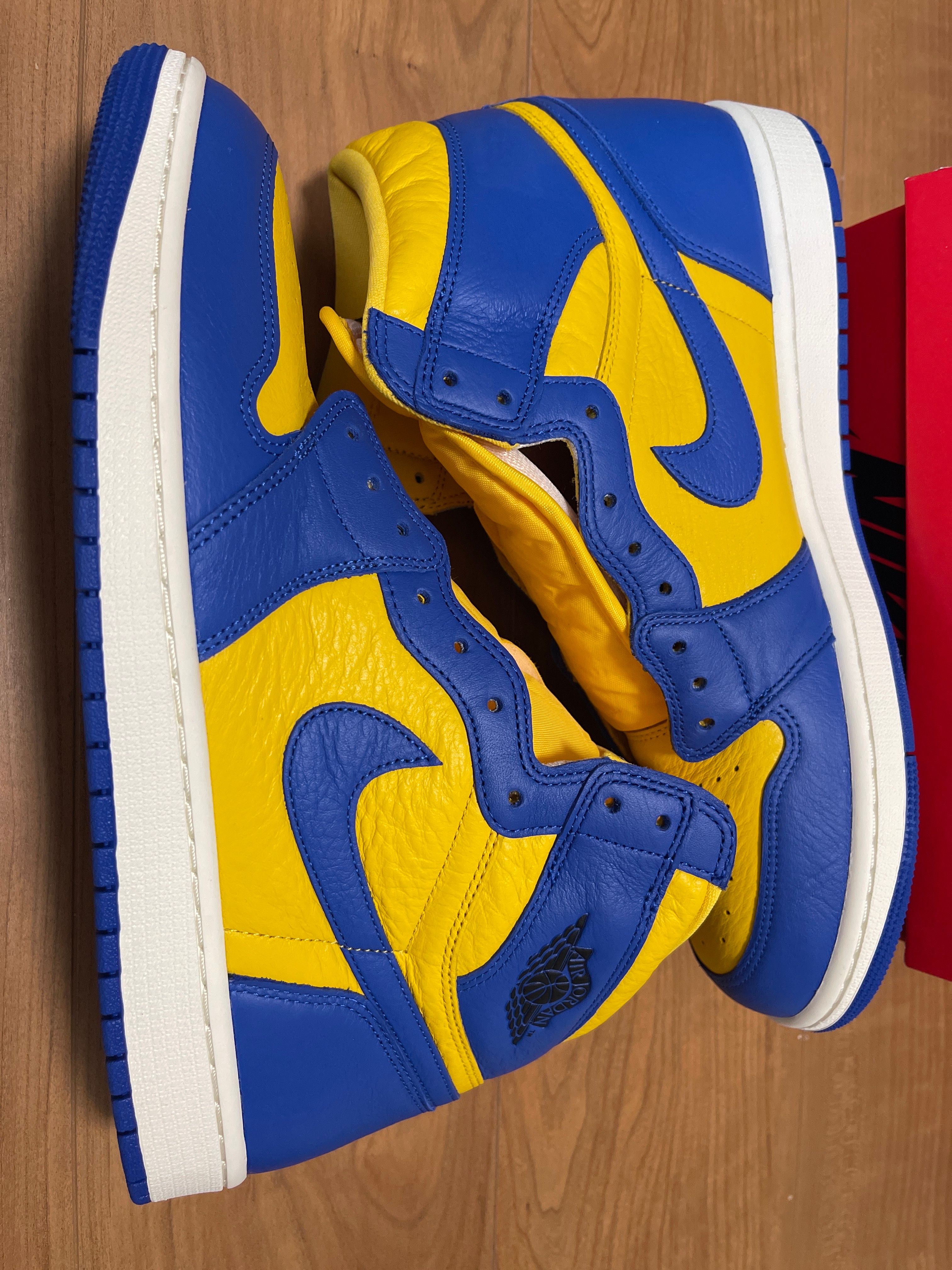 Nike Women's Air Jordan 1 High OG "Game Royal and Varsity Maize"
