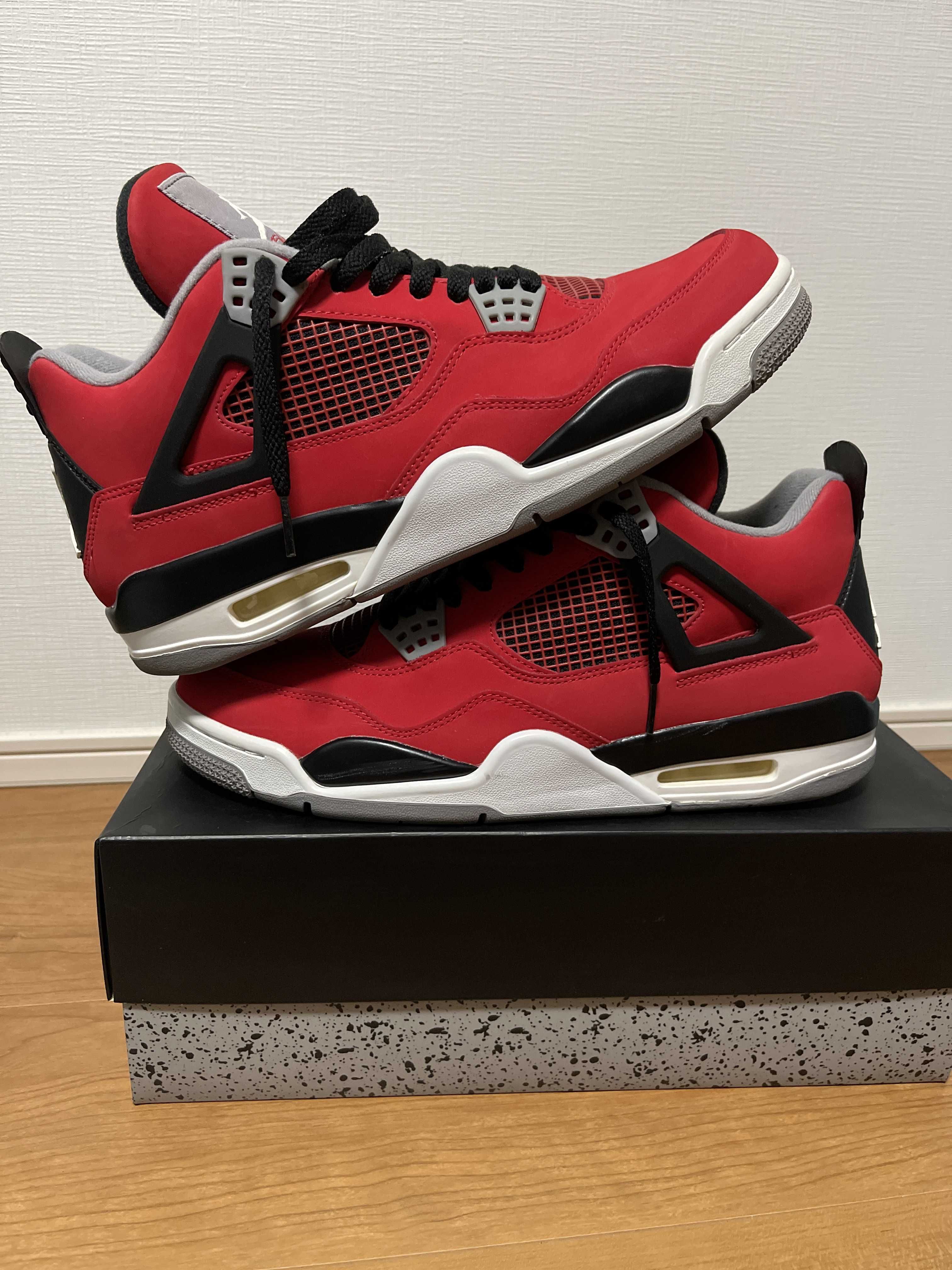 Nike Air Jordan 4 Retro "Toro Bravo"