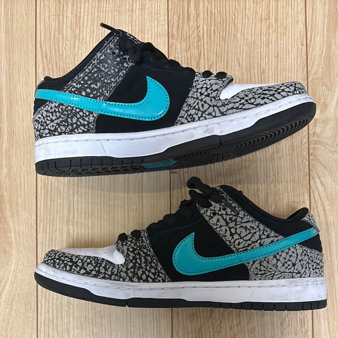 Nike SB Dunk Low "Elephant/Safari"