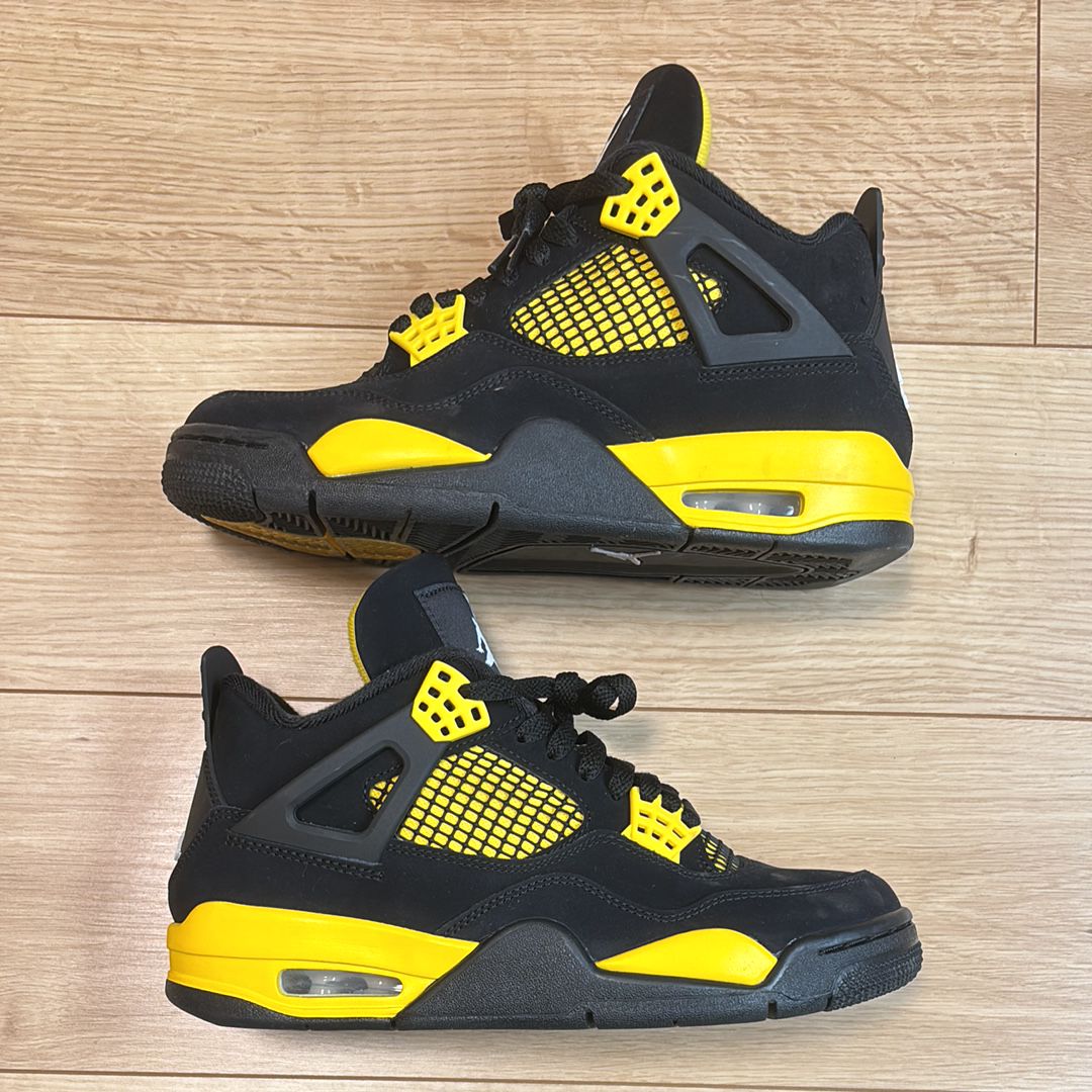 Nike Air Jordan 4 Retro "Thunder"(2023)