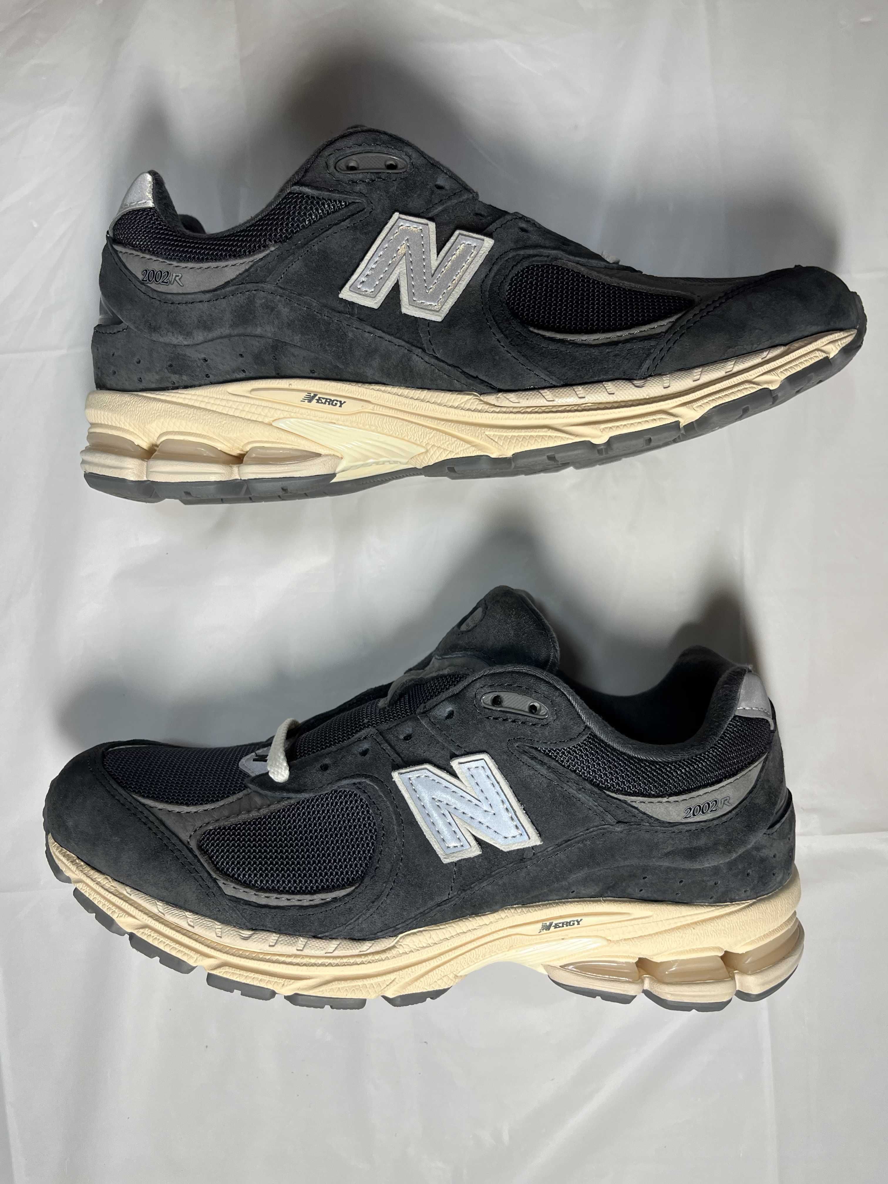 New Balance 2002R "Phantom"