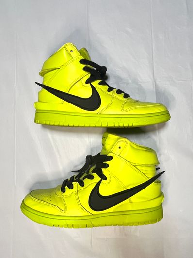 AMBUSH × NIKE DUNK HIGH "FLASH LIME"
