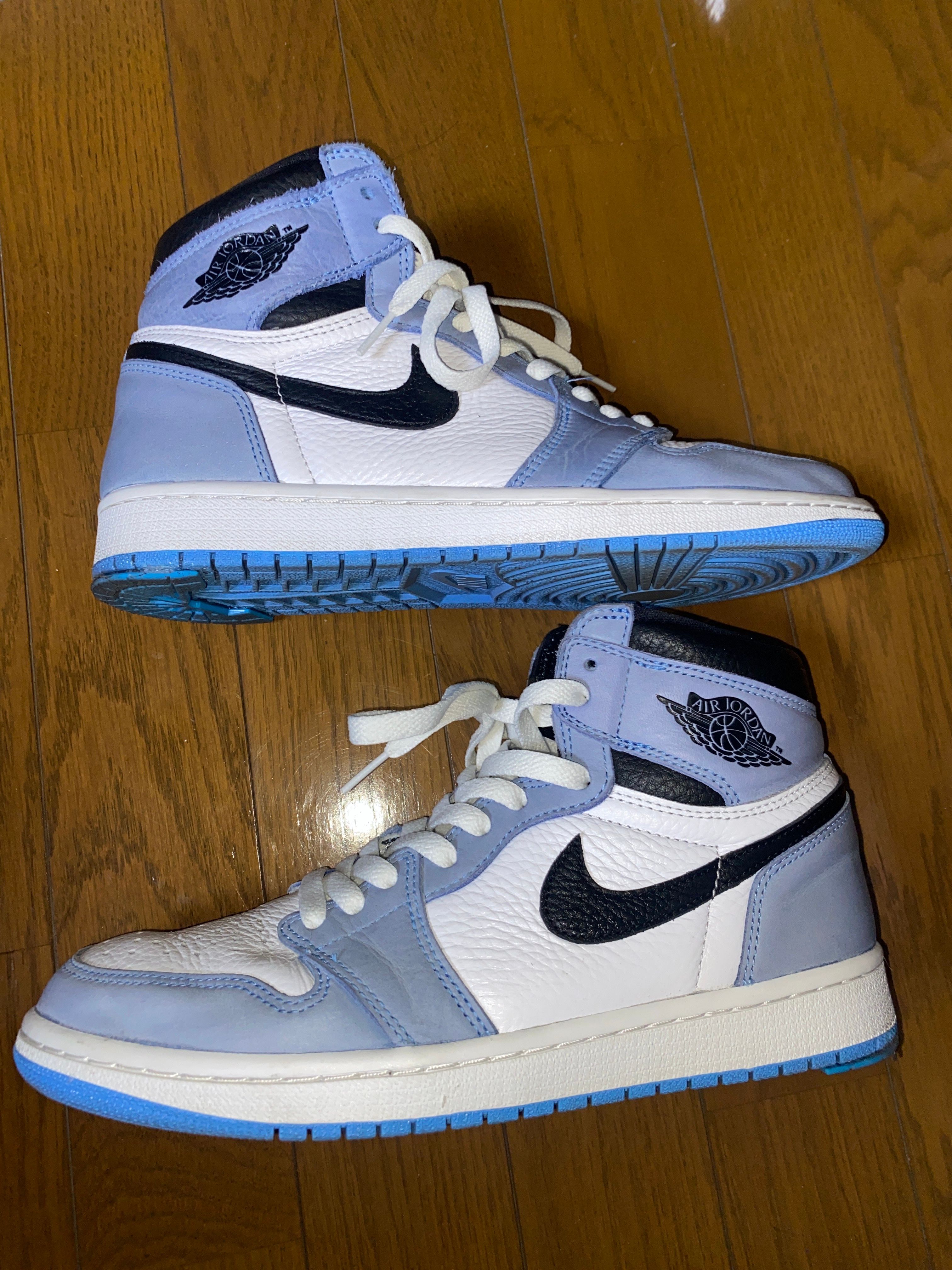 Nike Air Jordan 1 High OG "University Blue"