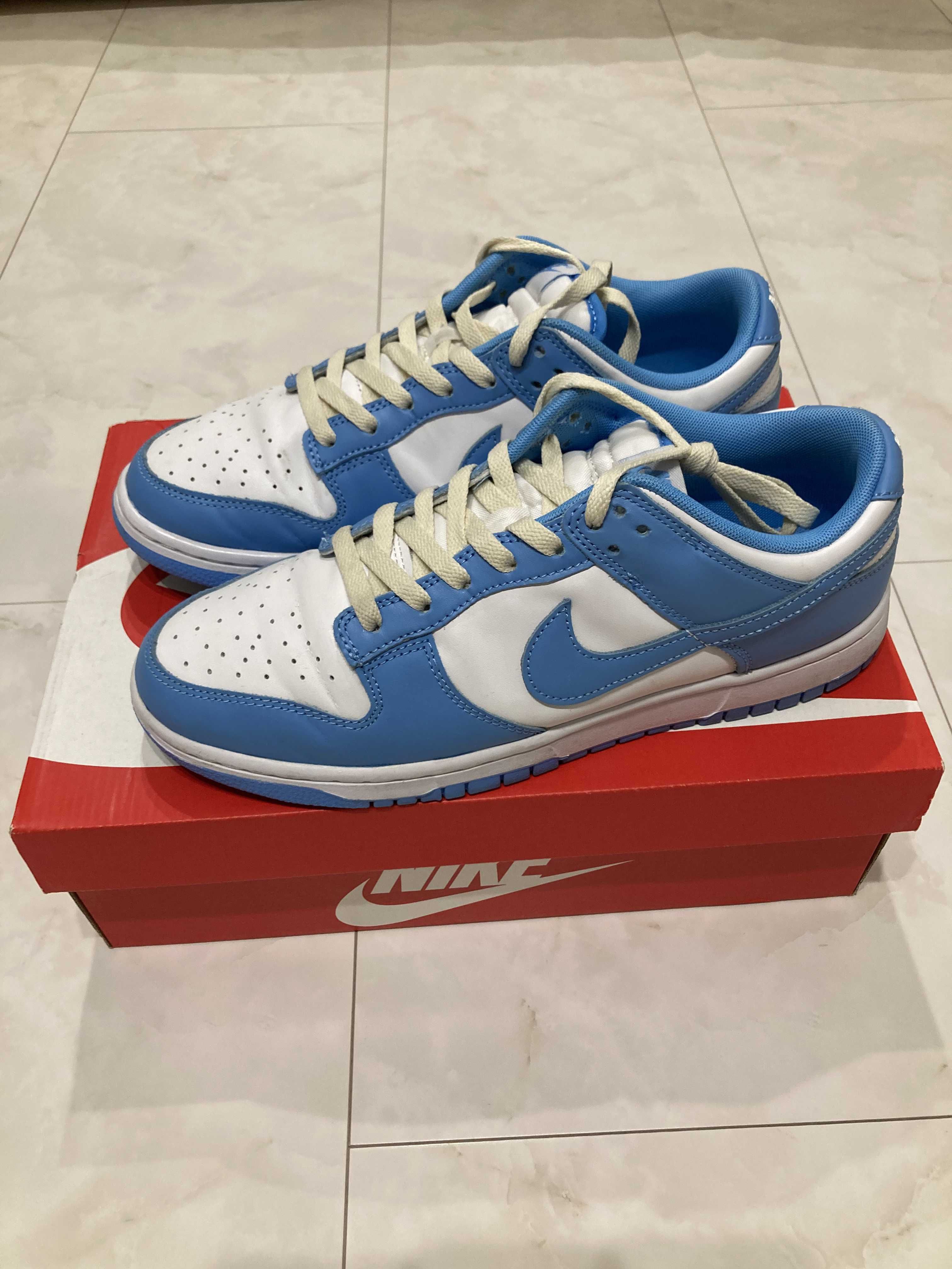 Nike Dunk Low "University Blue"