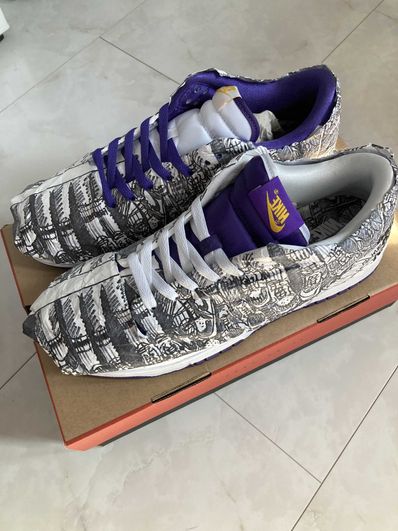 Nike Women's Dunk Low "Made You Look"